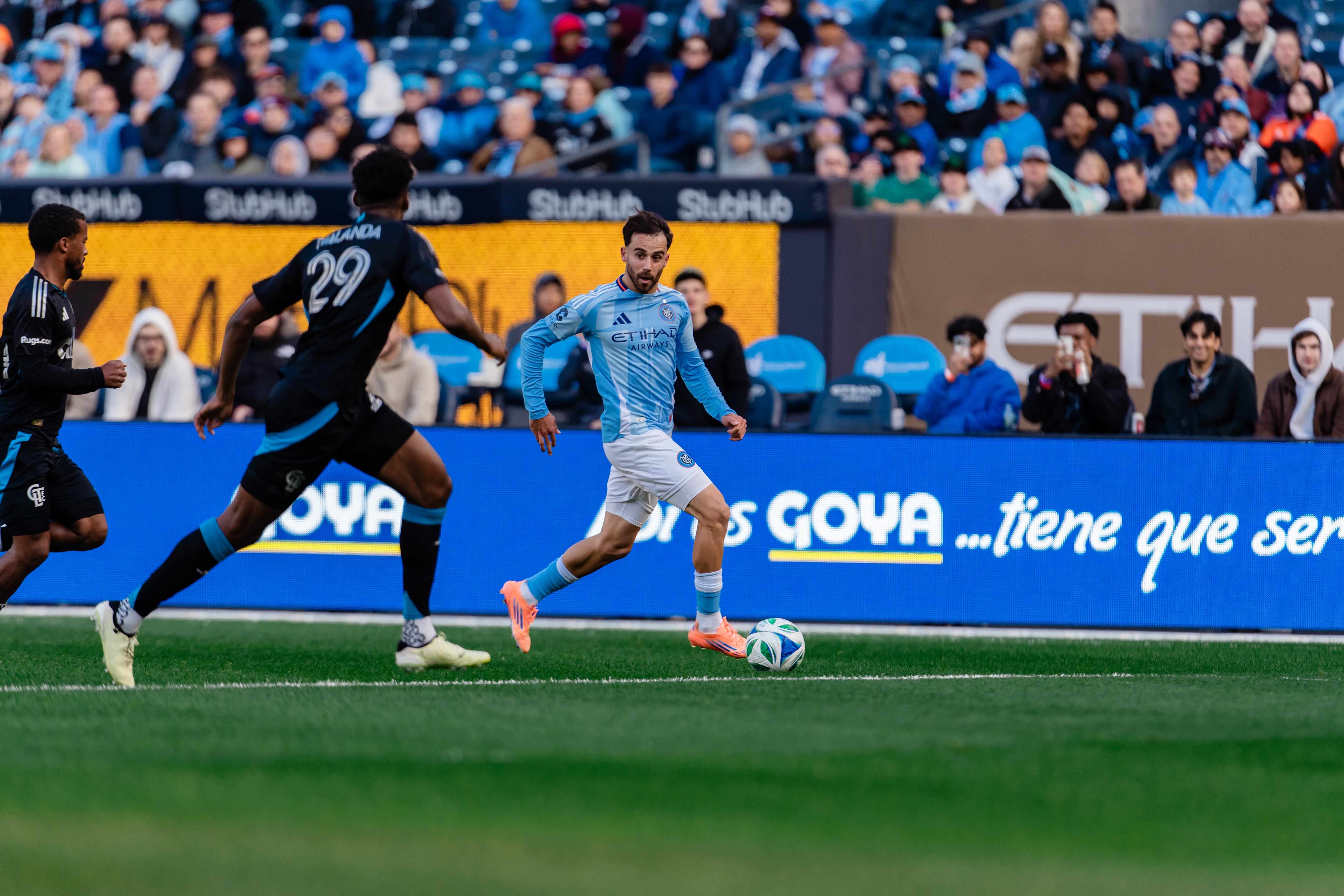Charlotte Advances in Playoff Thriller After Epic Penalty Shootout at Yankee Stadium