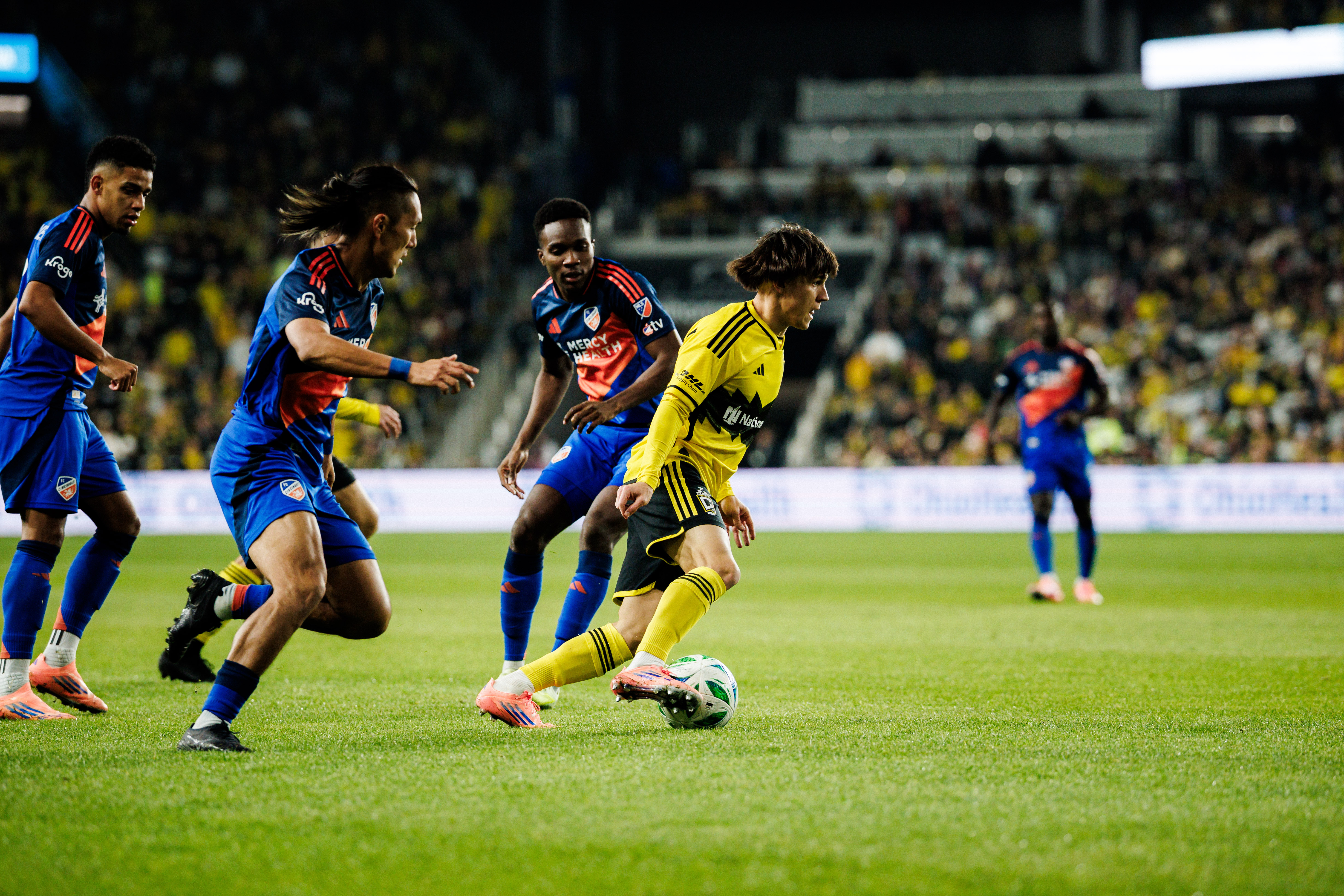 Crew Dominate Cincinnati 4-0 to Take Command in Round One Playoff Series