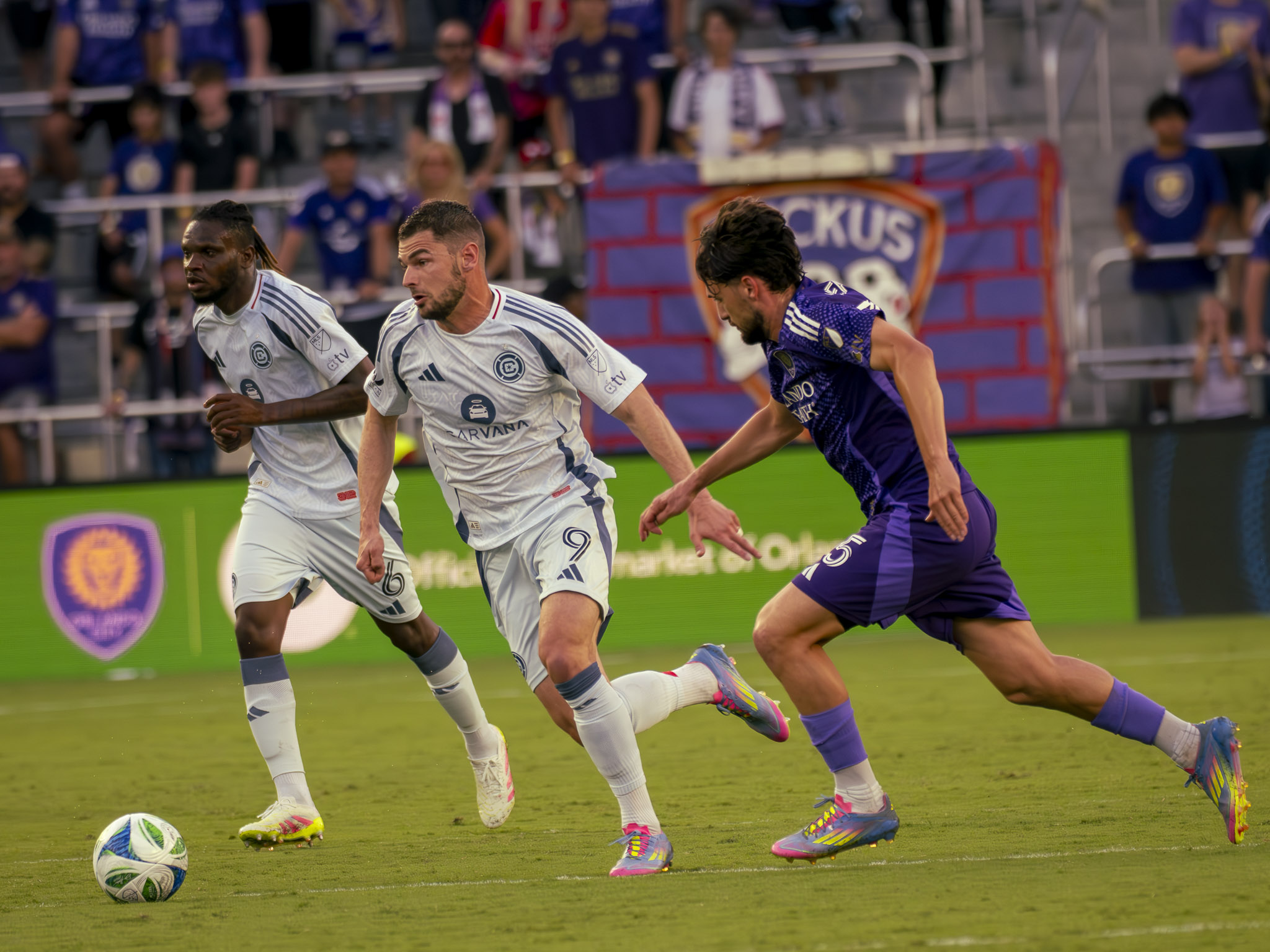 Orlando City&#039;s Mental Collapse: Early Deficit Proves Too Much in 3-1 Loss to Chicago