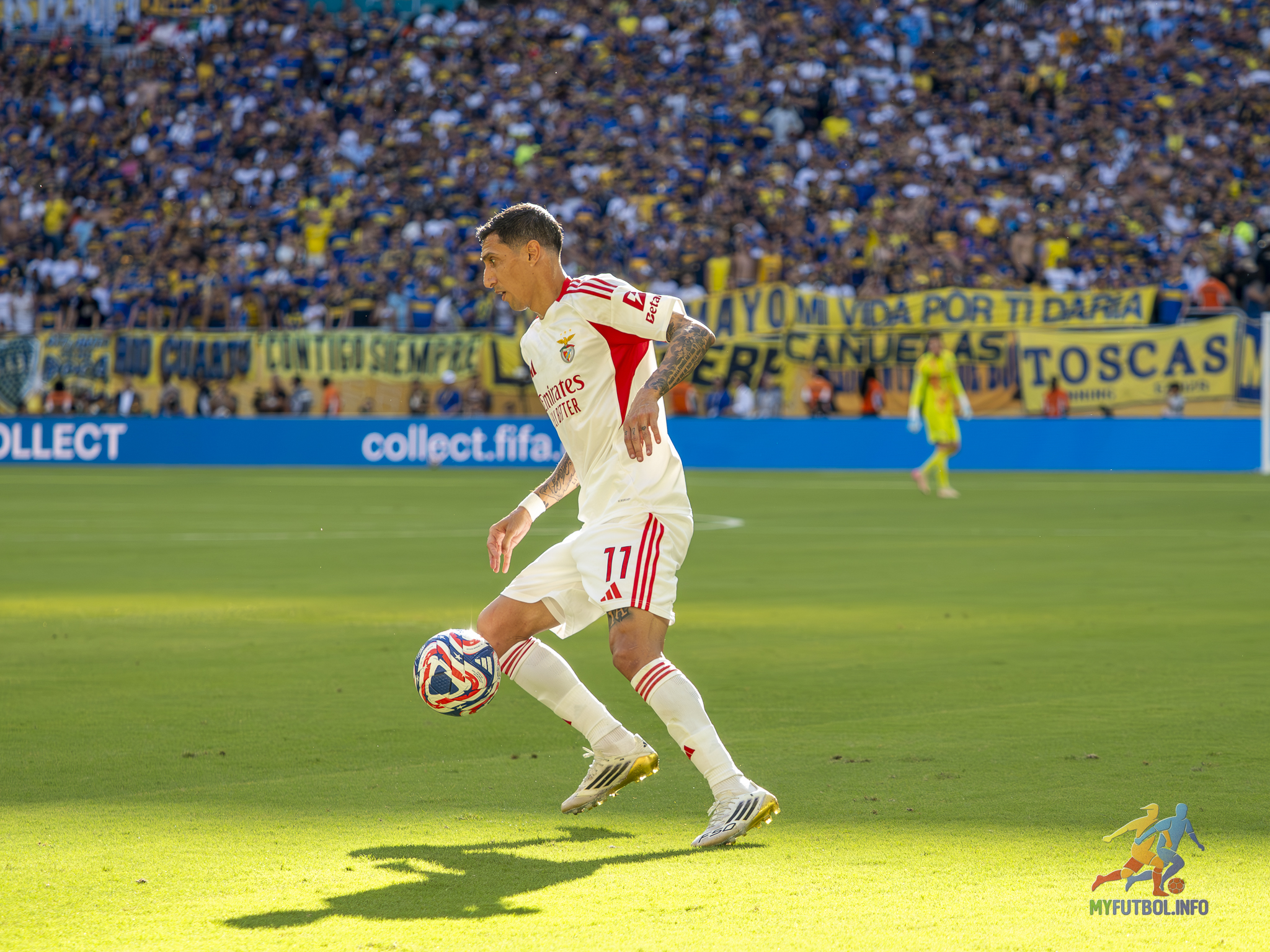 Electric Atmosphere at Hard Rock Stadium as Boca Juniors and Benfica Battle to Thrilling 2-2 Draw