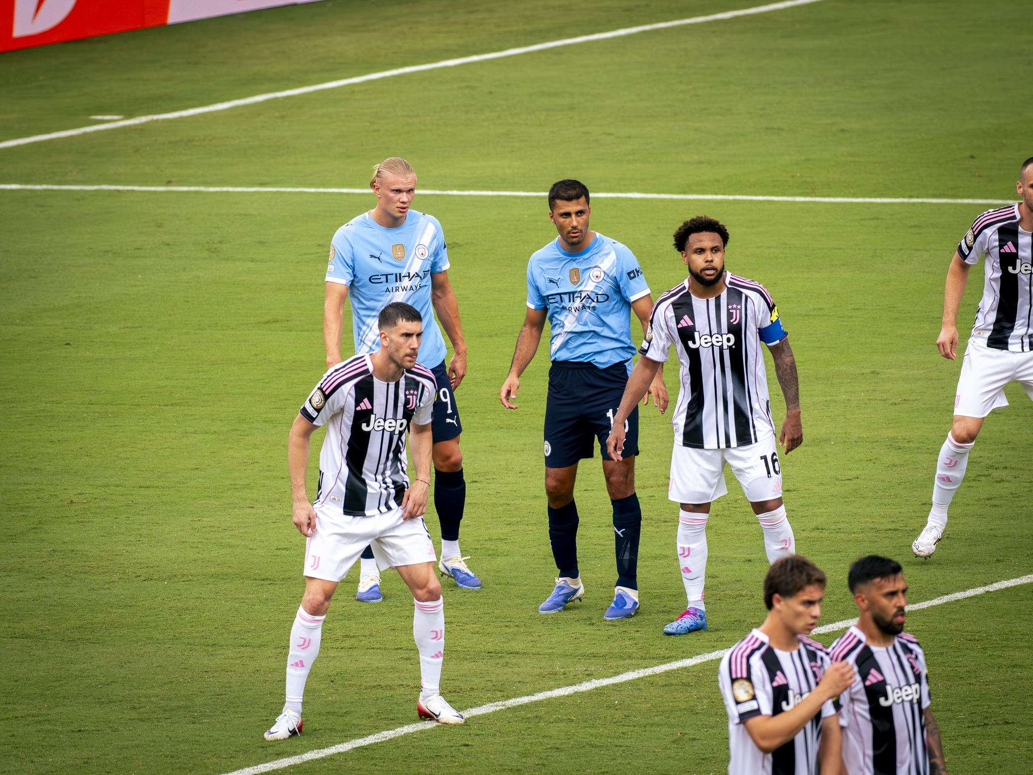 Manchester City Returns to Orlando, Dominates Juventus 5-2 at Camping World Stadium