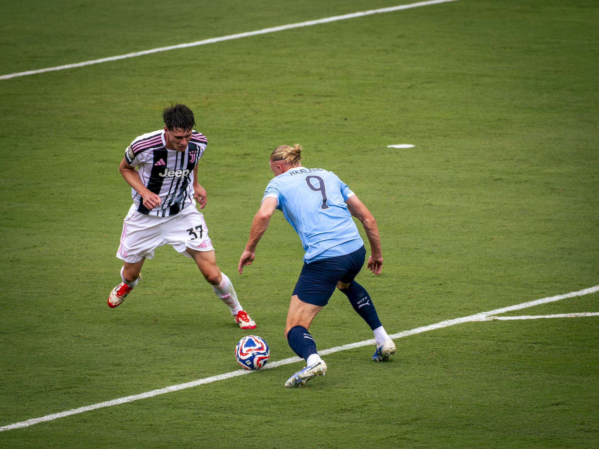 Manchester City Returns to Orlando, Dominates Juventus 5-2 at Camping World Stadium