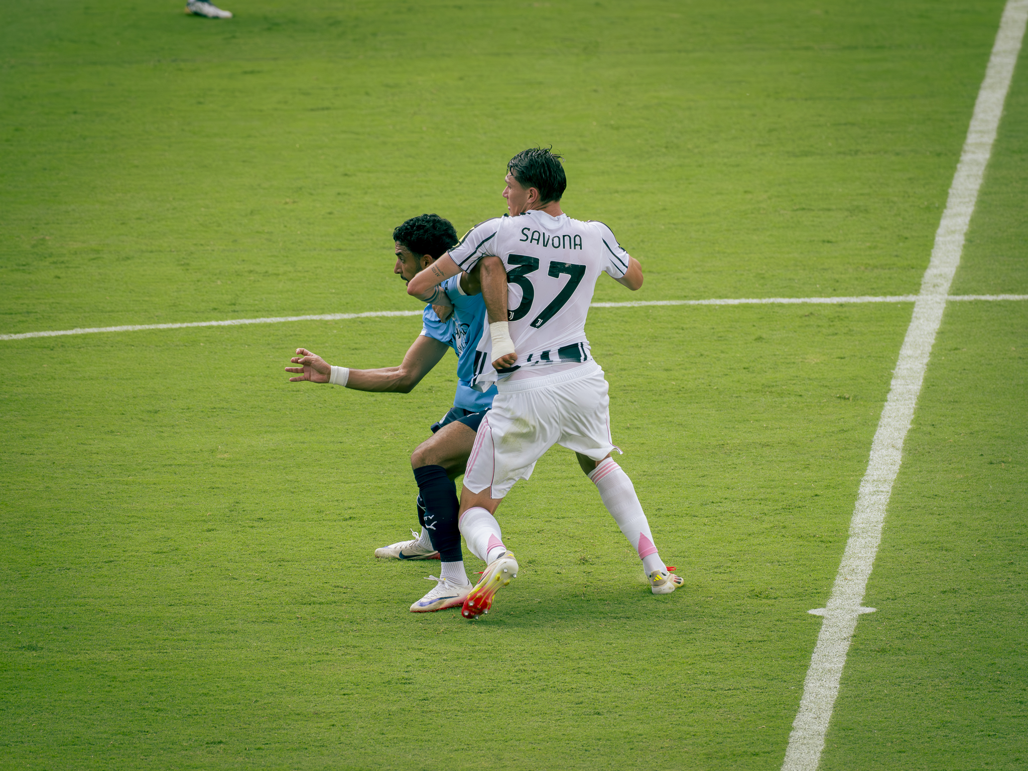 Manchester City Returns to Orlando, Dominates Juventus 5-2 at Camping World Stadium