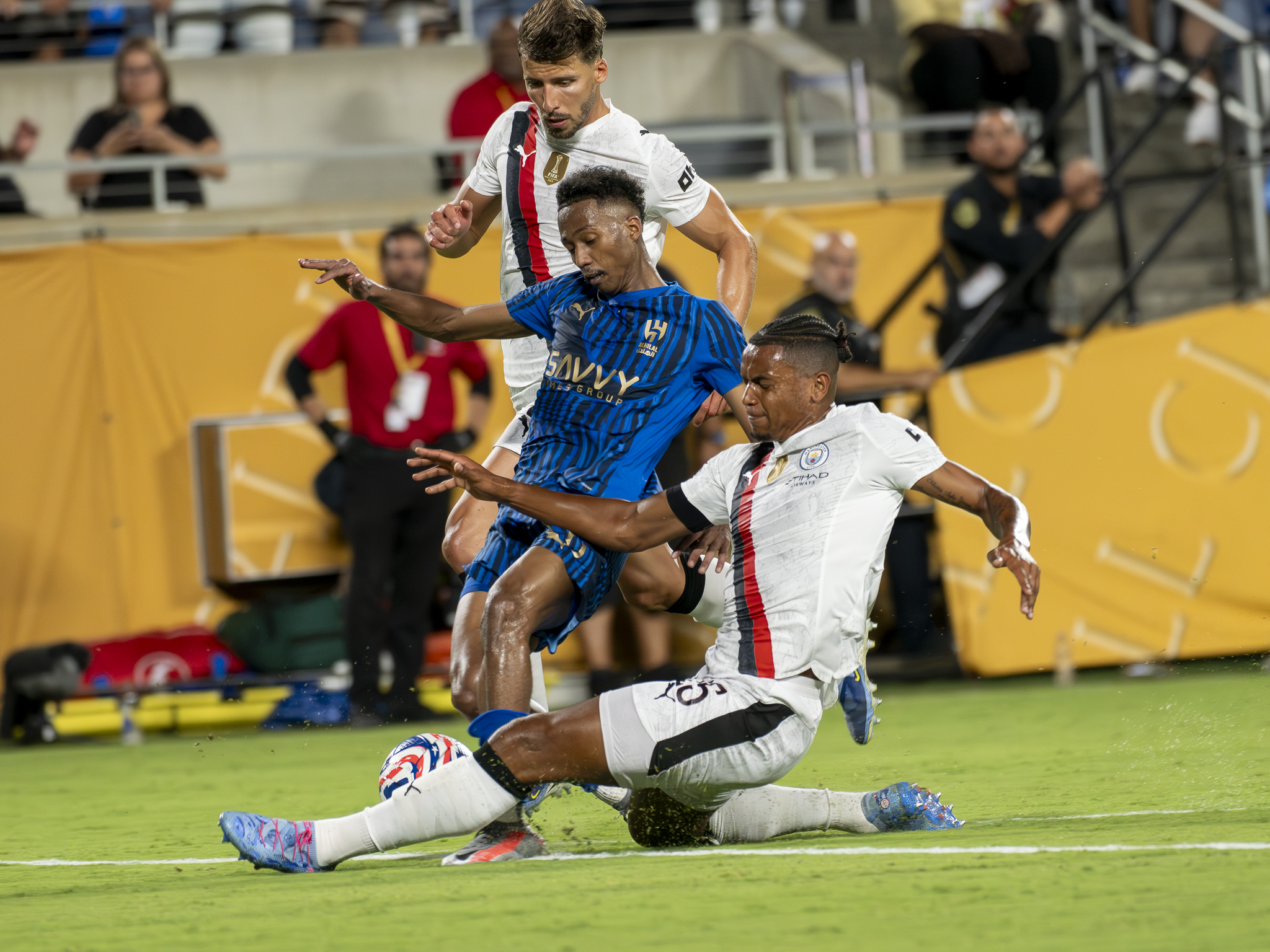 Al-Hilal Pulls Off Stunning 4-3 Upset Over Manchester City in Tournament Thriller